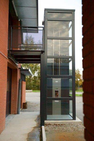 Dip réalise l'installation d'un élévateur extérieur à LEGTA Auzeville