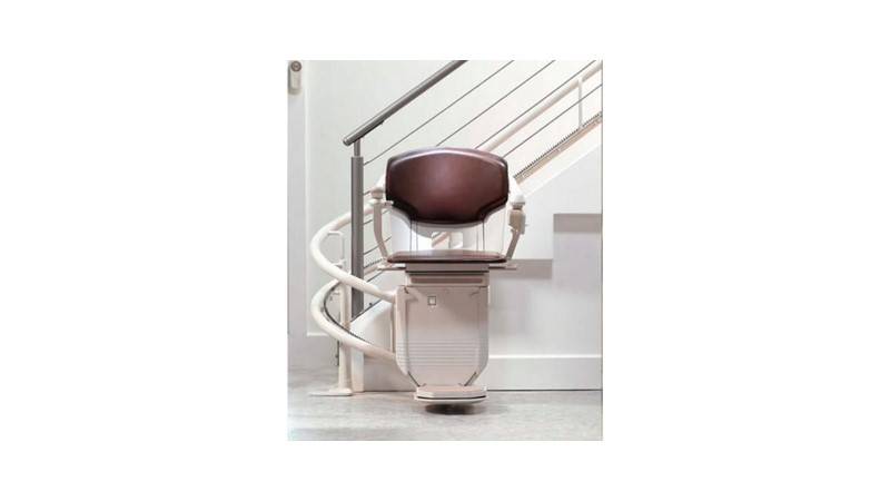 Votre spécialiste de l'installation de monte-escaliers dans la Haute-Garonne et dans le Tarn vous installe votre chaise STANNAH