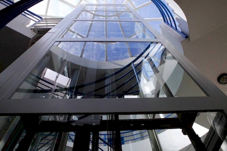 Notre zone d'activité pour ce service Pose d'ascenseur dans bâtiment existant avec création de gaine dans escalier
