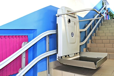 Notre zone d'activité pour ce service Pose d'ascenseur dans bâtiment existant avec création de gaine dans escalier